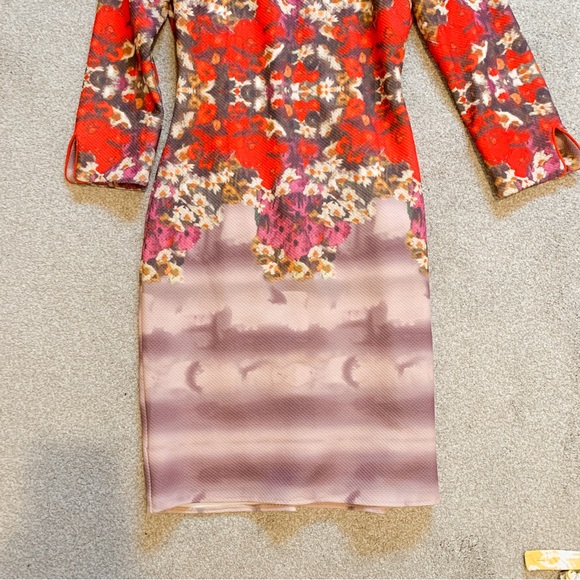 FLORAL DRESS SIZE 2 - Picture 2 of 8